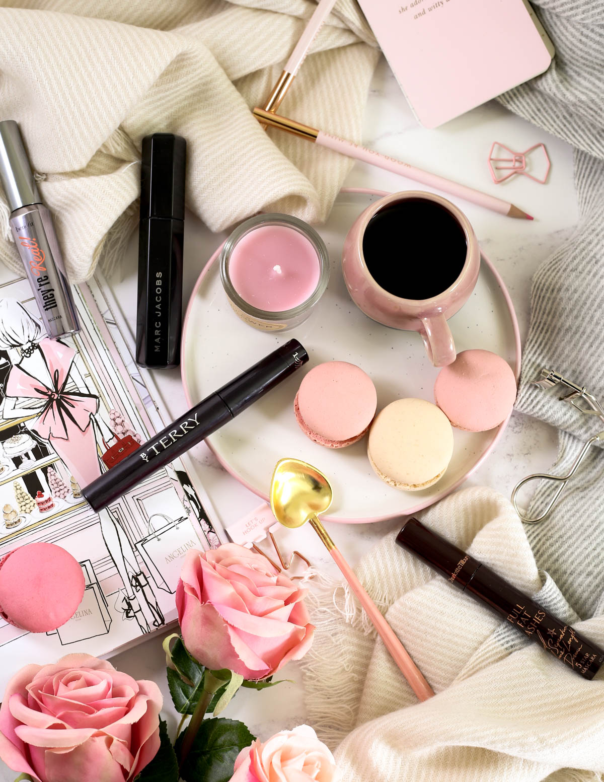 Blog Photography: How to Create the Perfect Flatlay