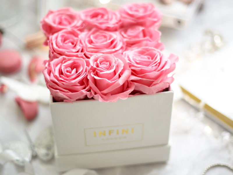 Blog Photography | Four Photo Styling Props I Love feat Infini Roses - pink roses in white square box